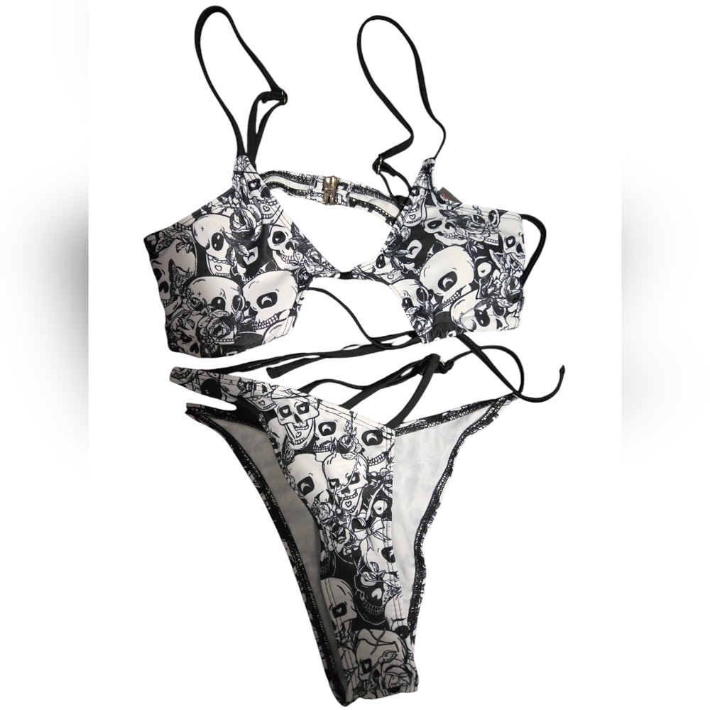 ROMWE Skeleton Floral Bikini
